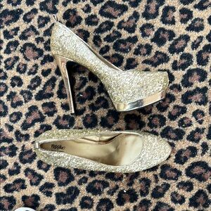 Gold Glitter High Heels